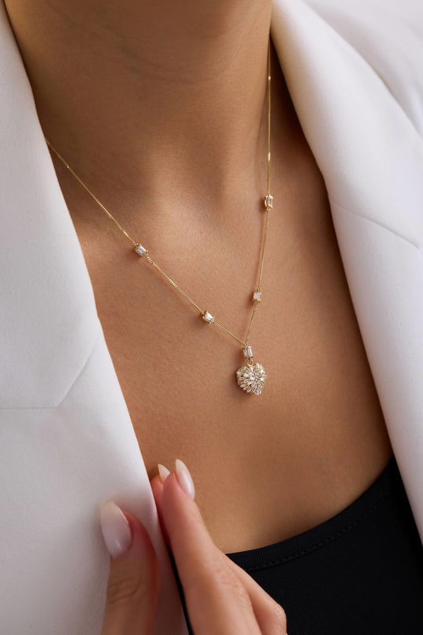 Yaz Işığı Altın Kolye