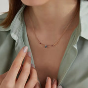 Zena Green Safir ve Yakut Taşlı Rose Altın Kolye