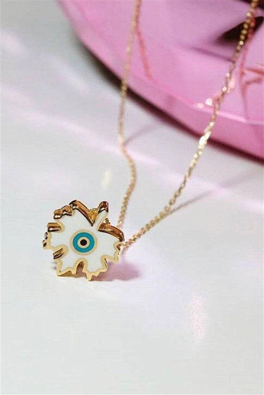 Gold Encountered Evil Eye Bead Leaf Necklace
