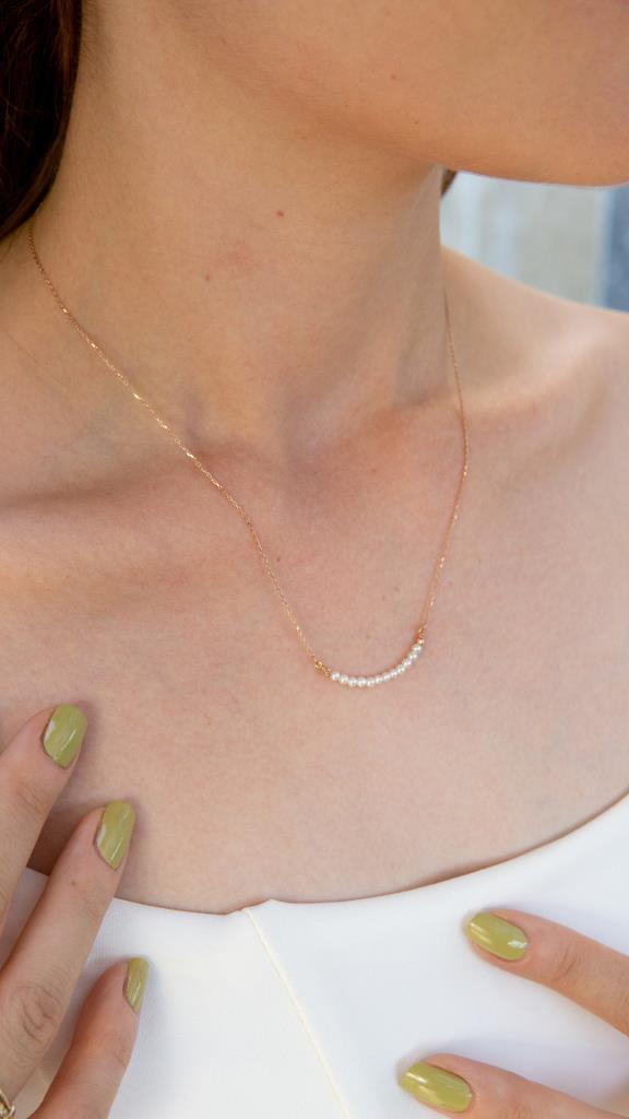 Gold Row Pearl Necklace