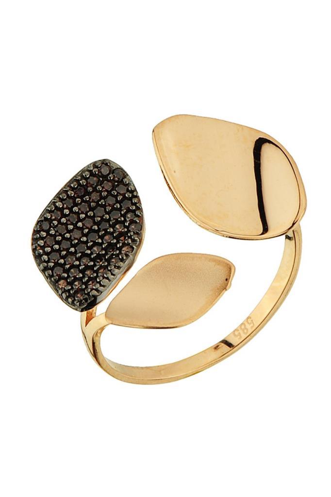 Gold Black Stone Design Ring