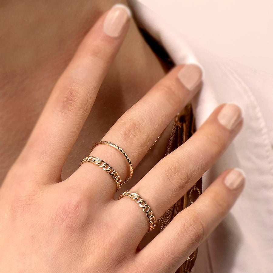 Thin Chain Gold Ring